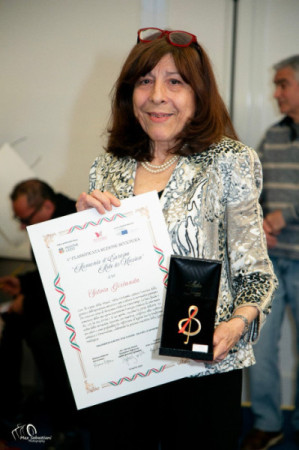 Concorso "Armonie d'Europa-Arte e Musica, primo premio alla scultura al Parlamento Europeo - Sala delle Bandiere